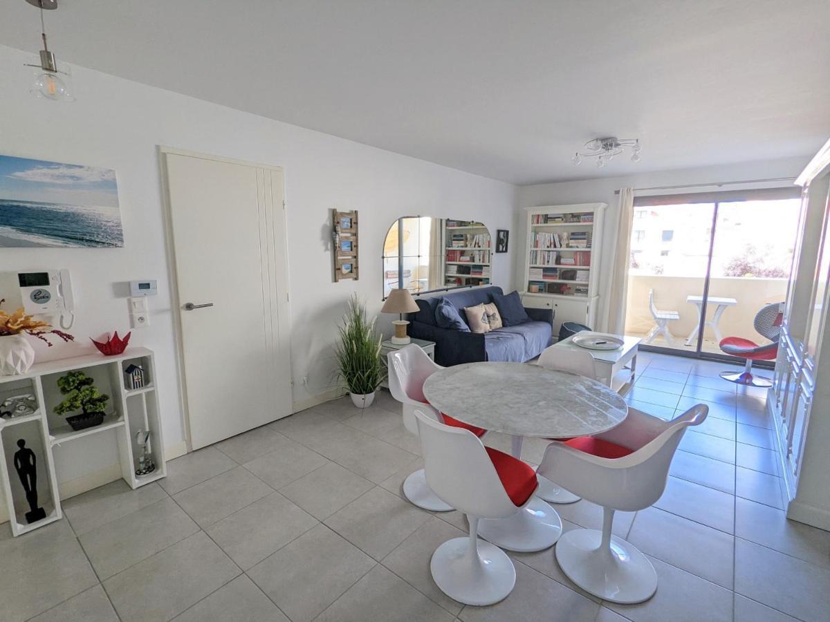 Arcachon Centre Ville - Charmant T2 Avec Balcon, Parking Securise, Proche Gare, Commerces Et Plage - Fr-1-420-90 Luaran gambar